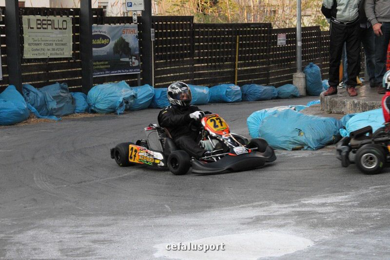 111120 sport2 338_tn.jpg